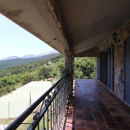 El Pinarejo El Arenal (Castile and Leon)